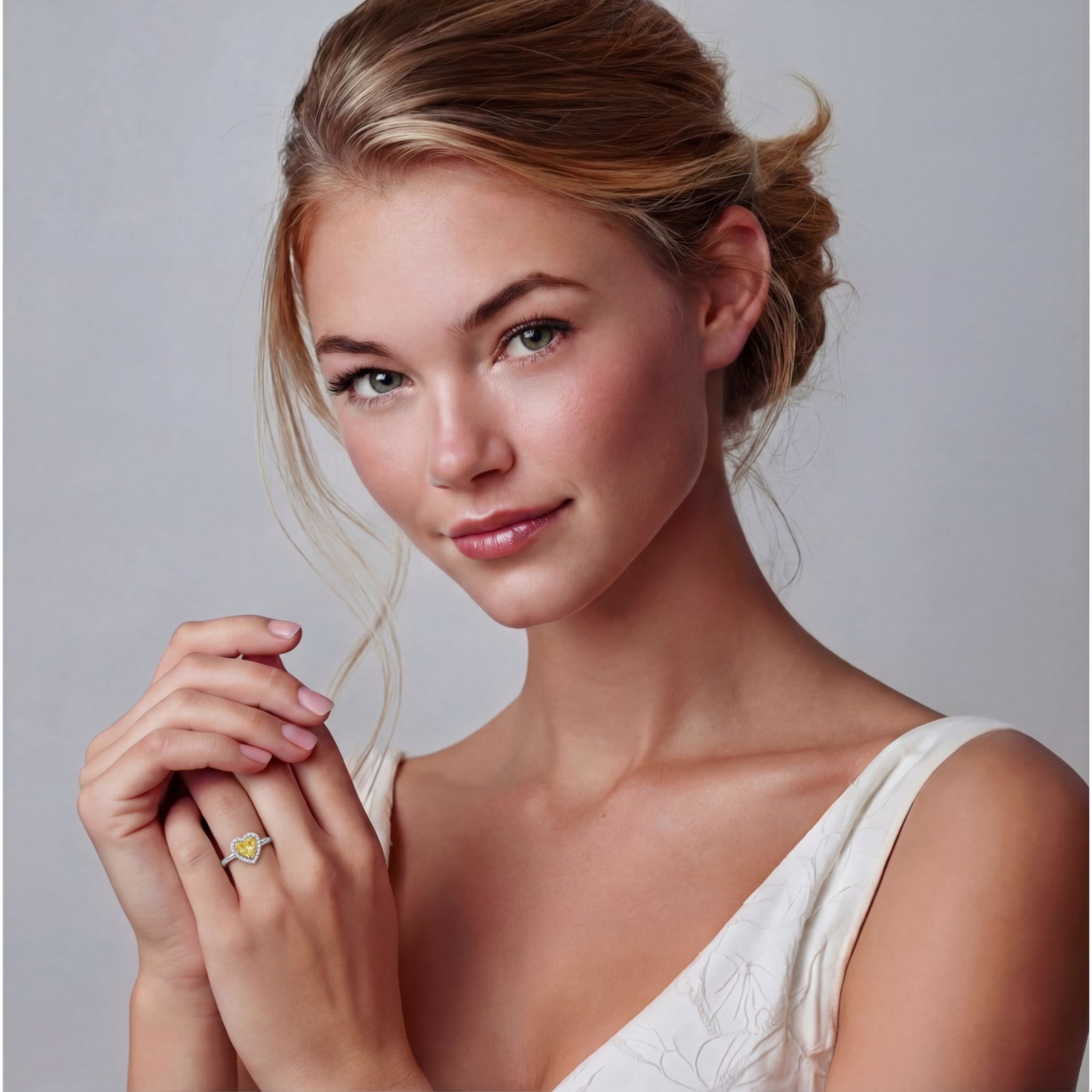 Golden Heart Halo Ring